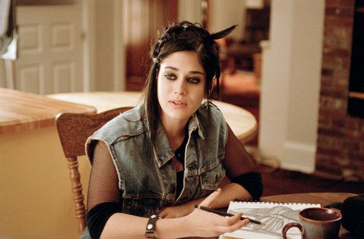 Lizzy Caplan had to fight to be in 'Mean Girls'