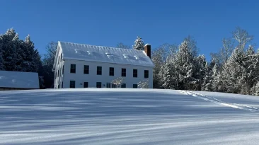 My Favorite Airbnb: A Cozy Vermont Farmhouse With a Fireplace & Sledding Hills