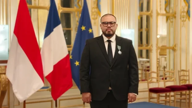Indonesia's Joko Anwar Receives French Cultural Honor