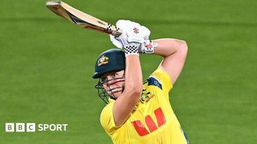 Georgia Voll batting