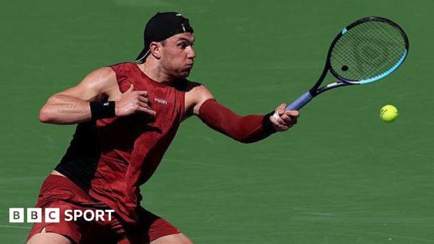 Jack Draper plays a shot during his win over Francisco Cerundolo at Indian Wells in 2026