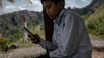Indonesia Bans Social Media for Under-16s, Following Australia's Lead