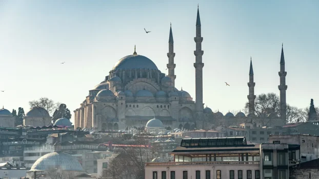 Is it Safe to Travel to Türkiye? What to Know Amid the Conflict in Iran