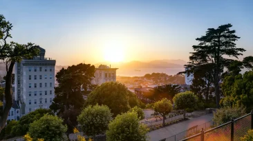 24 Best Things to Do in San Francisco, From Beaches to Ballparks