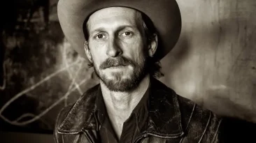 Austin Amelio To Recur On FX's 'The Lowdown' For Season 2