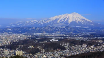 Is it Safe to Travel to Japan? What to Know About the 'Megaquake' Alert