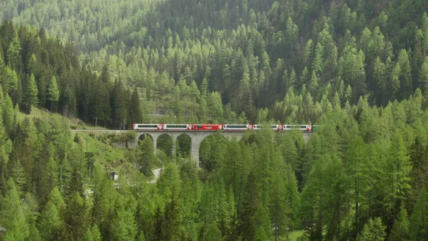 The Best Summer Train Trips in Europe for Golden-Era Glamour and Epic Views