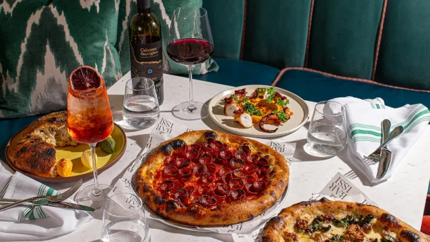 Where to Eat in Palm Springs for the Perfect Balance of Old and New